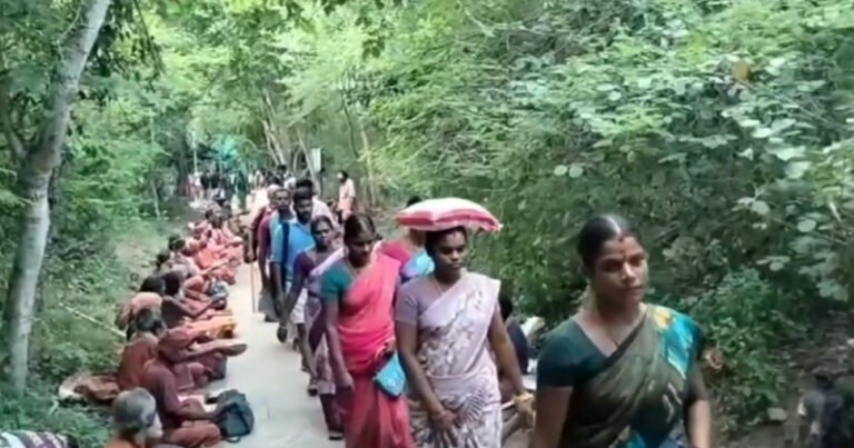 ஆவணி அமாவாசை – சதுரகிரி சுந்தரமகாலிங்கம் கோயிலில் குவிந்த பக்தர்கள்!