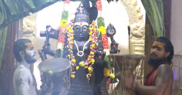 நவராத்திரி விழா – திருச்சி ஜெய்அகோரகாளி கோயிலில் அகோரிகளின் சிறப்பு பூஜை!