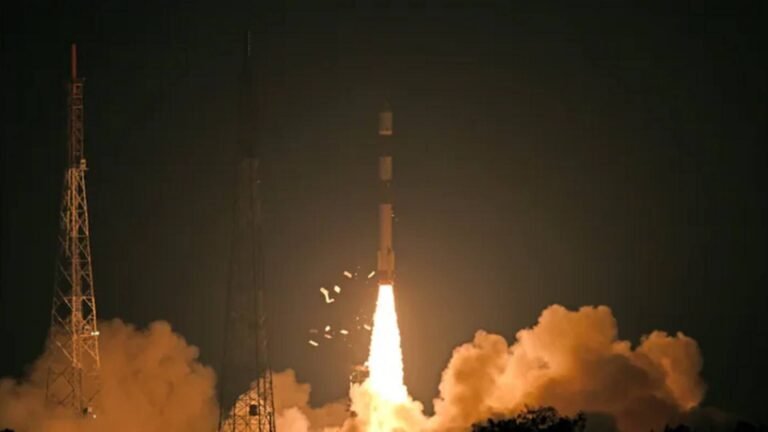 மே 18இல் ரிசாட் 18 செயற்கைகோளை ஏவுகிறது இஸ்ரோ  