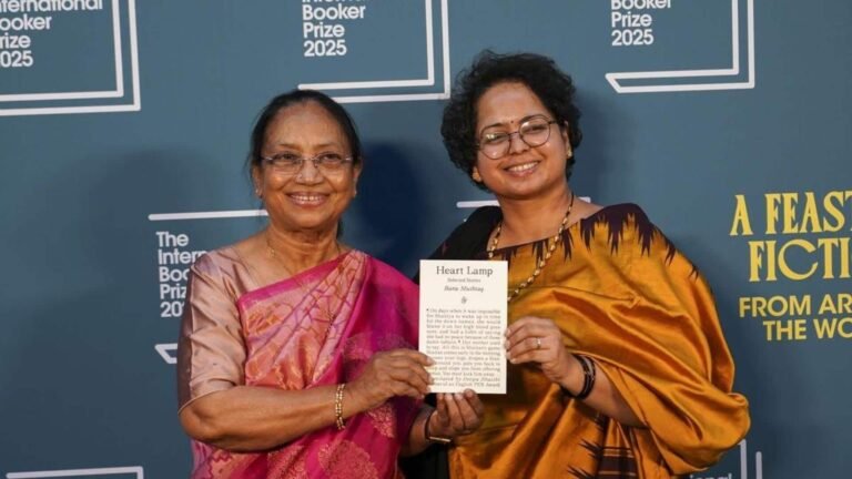 புக்கர் பரிசு வென்ற முதல் கன்னட பெண் எழுத்தாளர் பானு முஷ்டாக்  
