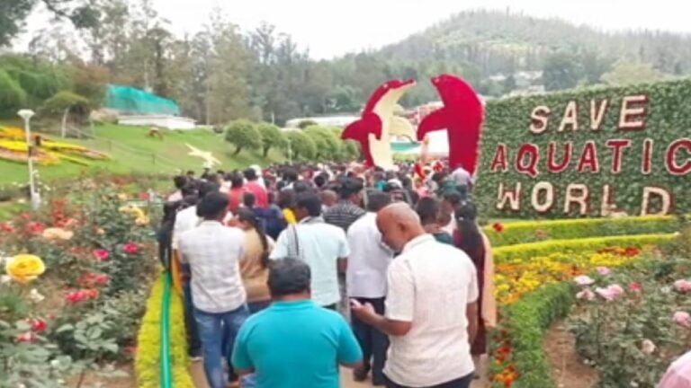 உதகை ரோஜா கண்காட்சி மேலும் 2 நாட்களுக்கு நீட்டிப்பு!