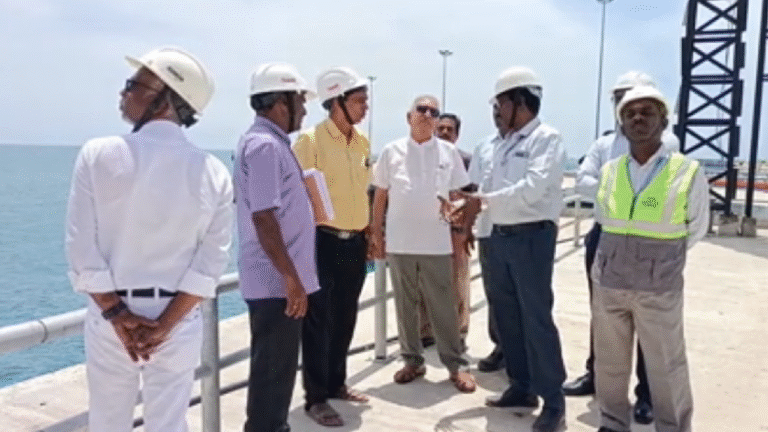 தூத்துக்குடி உடன்குடி அனல்மின் நிலையத்தில் கிராம மின் பகிர்மான கழக சேர்மன் ஆய்வு!