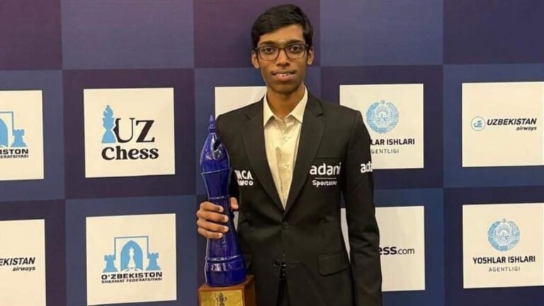 இந்திய செஸ் தரவரிசையில் முதலிடம் பிடித்தார் பிரக்ஞானந்தா  
