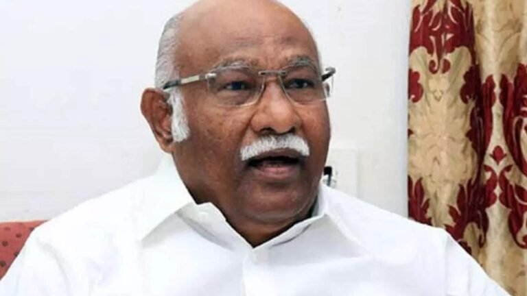 அதிமுக டு திமுக; முதல்வர் ஸ்டாலின் முன்னிலையில் கட்சியில் இணைந்தார் அன்வர் ராஜா  