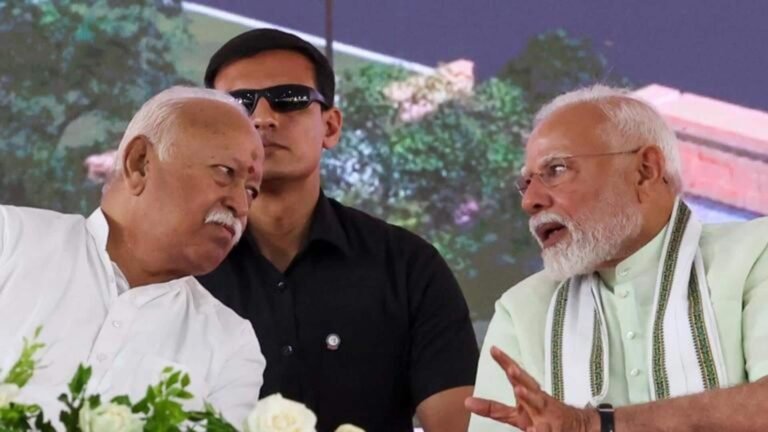 75 வயதான தலைவர்களுக்கு ஓய்வு; பிரதமர் மோடியை குறிவைத்து ஆர்எஸ்எஸ் தலைவர் பேசினாரா?  