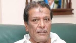 முன்னாள் முதல்வர் கருணாநிதியின் மூத்த மகன் மு.க.முத்து காலமானார்  