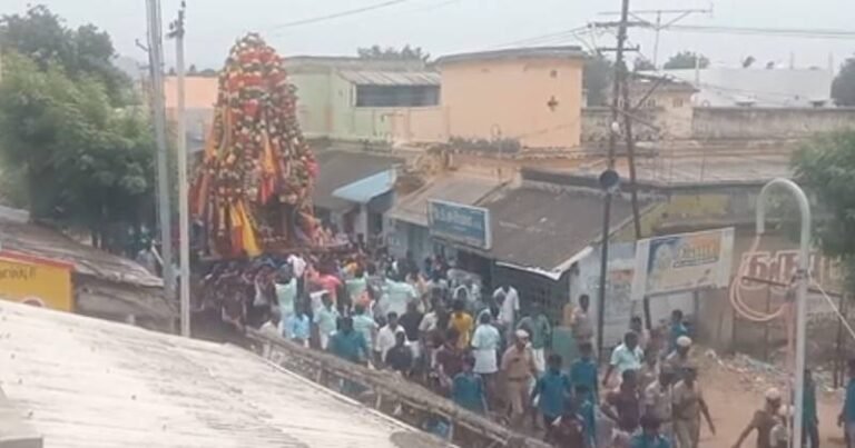 கரூர் லாலாபேட்டை மாரியம்மன் கோயில் தேரோட்டம்!