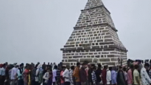 ஜம்மு-காஷ்மீர் : விமரிசையாக நடைபெற்ற ஷங்க்பால் ஆலய திருவிழா!