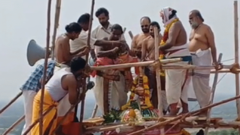 யோக ஆஞ்சநேயர் ஆலயத்தில் கும்பாபிஷேக விழா கோலாகலம்!