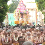 திருவல்லிக்கேணி பார்த்தசாரதி பெருமாள் கோயிலில் தேரோட்டம்!