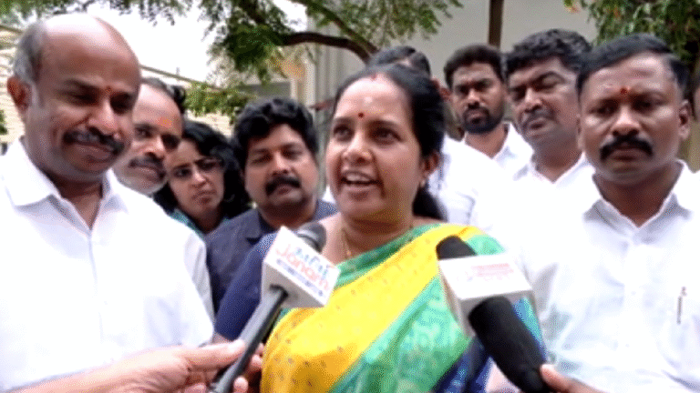 கட்சி பெயரை கூறி திமுகவால் மக்களை சந்திக்க முடியவில்லை : வானதி சீனிவாசன்