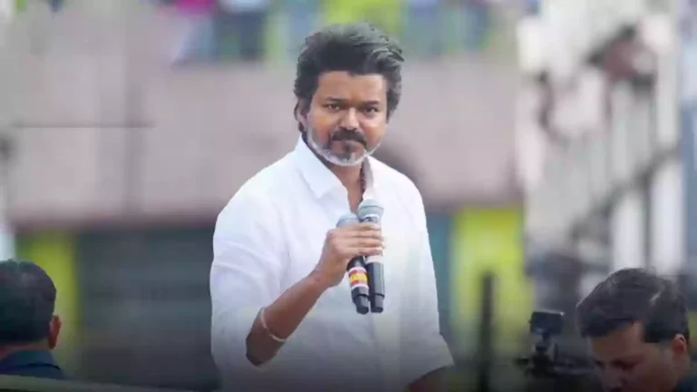 நாமக்கல் பரப்புரையில் பாஜக – அதிமுக கூட்டணியைச் சீண்டிய தவெக தலைவர் விஜய்.!