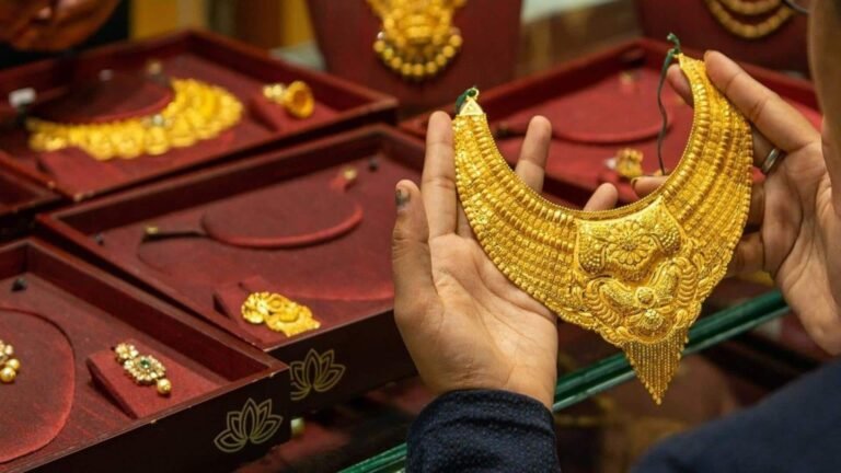 தங்கத்தின் விலை ரூ.1.1 லட்சத்தை எட்டியது: இந்த உயர்வுக்குக் காரணம் என்ன?