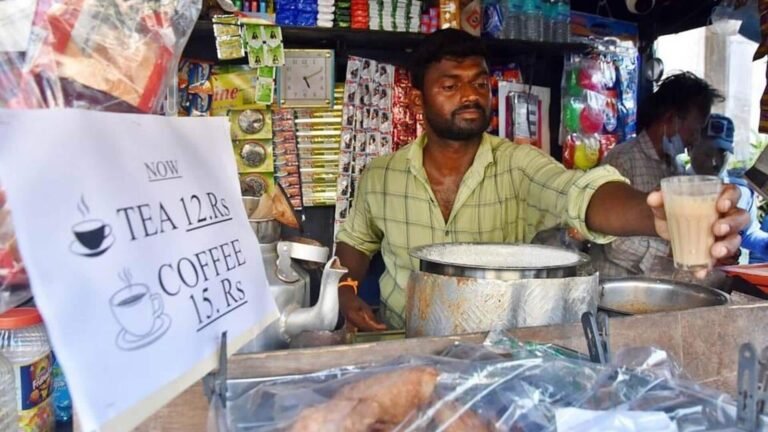 சென்னையில் இன்று முதல் டீ, காபி விலை உயர்வு; இதுதான் காரணமா?  