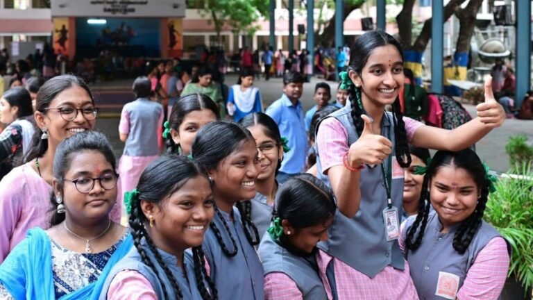 11, 12ஆம் வகுப்பு பாடத்திட்டங்களில் திறன் சார்ந்த கற்றல்: மத்திய அரசு திட்டம்  
