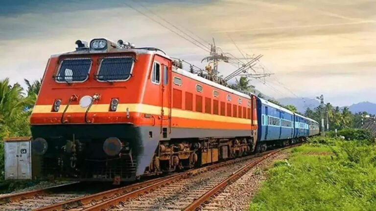 2 ஆண்டுகளில் 61 இலட்சத்துக்கும் அதிகமான புகார்களைப் பெற்ற இந்திய ரயில்வே