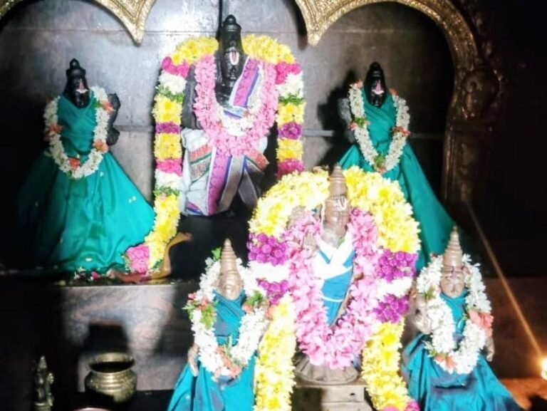 புரட்டாசி மாத திருவோணம் மற்றும் ஏகாதசி உற்சவம்