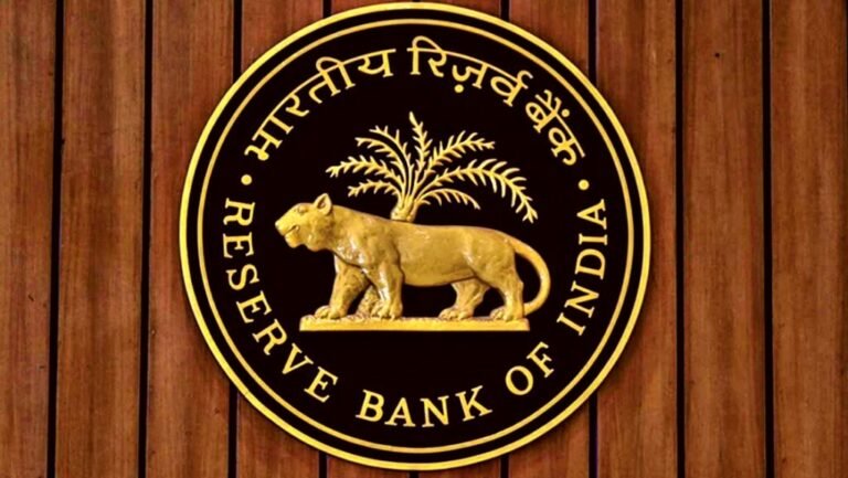 ரிசர்வ் வங்கியின் சூப்பர் அறிவிப்பு…. இனி CHEQUE பணமா மாற வெறும் 3 மணி நேரம் தான்