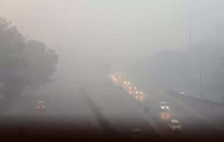 தீபாவளி கொண்டாட்டத்தால் மாசடையும் மாநகரம்