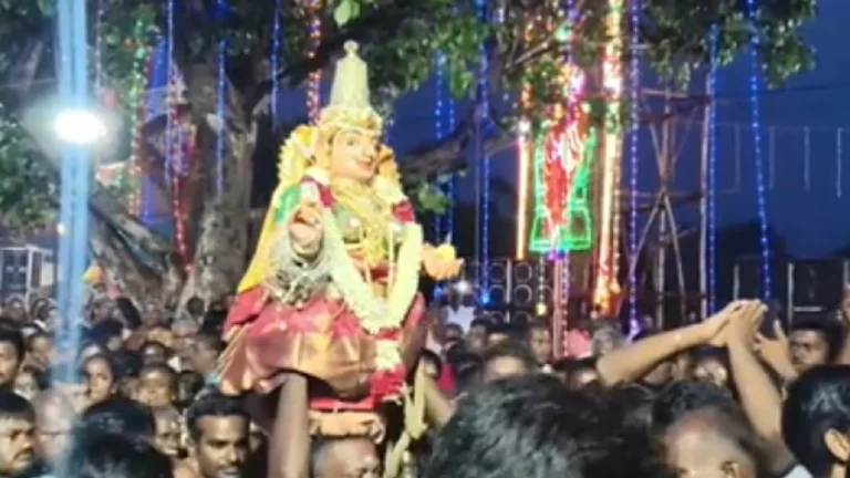 அம்மன் சிலையை உடைக்கும் விநோத திருவிழா!