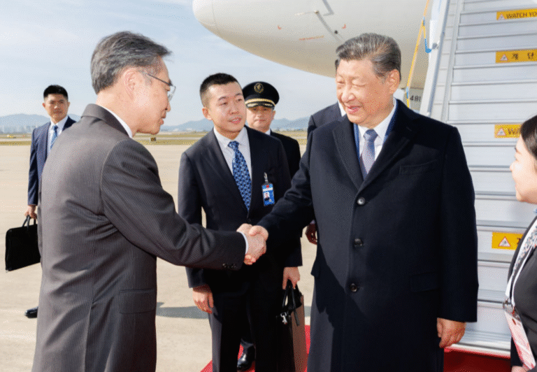 ஆசிய-பசிபிக் பொருளாதார ஒத்துழைப்பு அமைப்பின் 32ஆவது தலைவர்களின் அதிகாரப்பூர்வமற்ற உச்சிமாநாட்டில் ஷிச்சின்பிங் பங்கெடுப்பார்