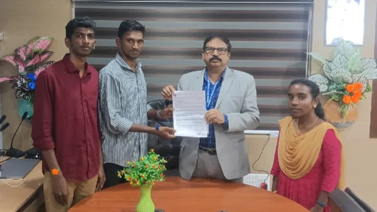 காந்தி கிராமம் கிராமிய பல்கலைக்கழகத்தில் உட்கட்டமைப்பை மேம்படுத்த வேண்டும் – துணைவேந்தர் சந்தித்து கோரிக்கை மனு வழங்கிய ABVP மாணவர் அணி!