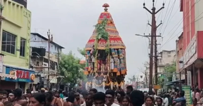 தூத்துக்குடி பாகம்பிரியாள் உடனுறை சங்கர ராமேஸ்வரர் கோயில் தேரோட்டம்!