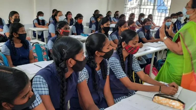 தமிழகத்தில் அரையாண்டு தேர்வு எப்போது?