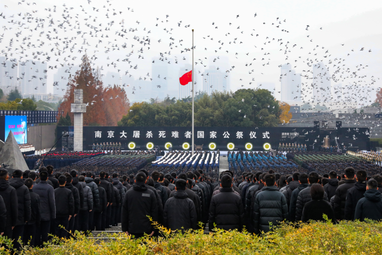 வரலாற்றை மறந்து விட்டது என்பது காட்டி கொடுப்பது தான்