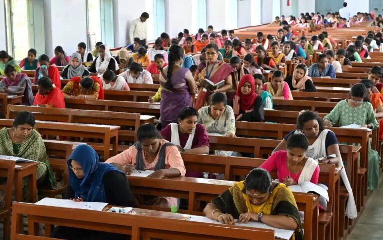 TNPSC Recruitment : தமிழ்நாடு அரசு TNPSC வேலைவாய்ப்பு 2026 – 76 காலியிடங்கள்..!