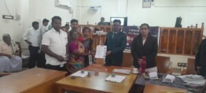 சங்கரன்கோவில் வட்ட சட்ட பணிகள் குழுவின் சார்பில், தேசிய மக்கள் நீதிமன்றம் நடைபெற்றது