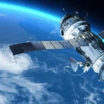 பூமியை நோக்கிப் படையெடுக்கும் ‘2 விண்வெளி ராட்சதர்கள்’!