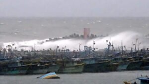 தமிழகத்தில் அனைத்துக் கல்லூரிகளிலும் பேரிடர் மேலாண்மை குழு அமைக்க உத்தரவு  