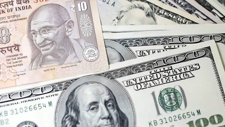 சரிவை நோக்கி செல்லும் இந்திய ரூபாய்: டிசம்பர் இறுதிக்குள் $1க்கு Rs.90 ஆகுமா?  