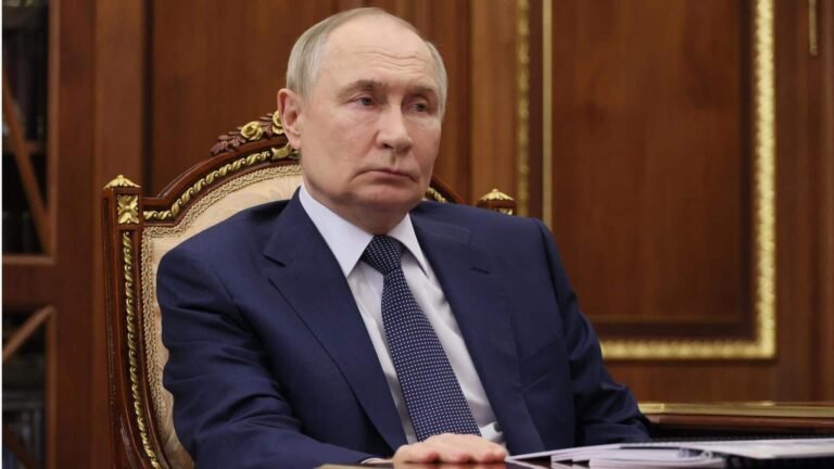 ஐரோப்பா போரை விரும்பினால் ரஷ்யா அதற்குத் தயாராக இருப்பதாக புடின் கூறுகிறார்  