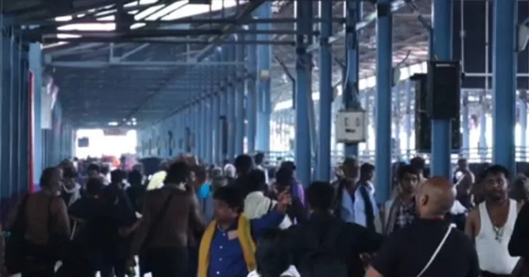 சபரிமலையில் 15 நாள்களில் 12.48 லட்சம் பக்தர்கள் தரிசனம்!