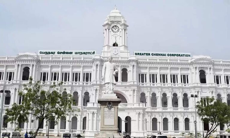 அனுமதியின்றி தற்காலிக கொடிக்கம்பம் அமைத்தால் நடவடிக்கை சென்னை மாநகராட்சி எச்சரிக்கை..!!