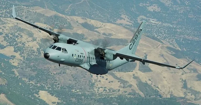 செப்டம்பரில் பயன்பாட்டுக்கு வரும் சி-295 ராணுவ போக்குவரத்து விமானம்!