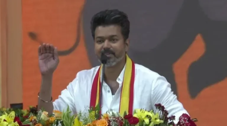 “விஜய்யின் மெகா ஸ்கெட்ச்..  திமுக, அதிமுக-வுக்கு டஃப் கொடுக்கத் தயாராகும் தளபதி..!! 