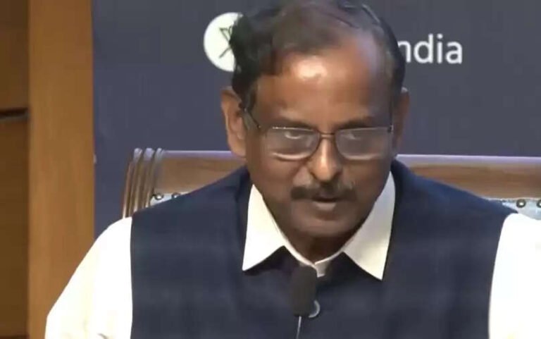 “வெறும் படிப்பு மட்டும் போதாது!” – மாணவர்களுக்கு இஸ்ரோ விஞ்ஞானி விடுத்த முக்கிய அறிவுரை..!