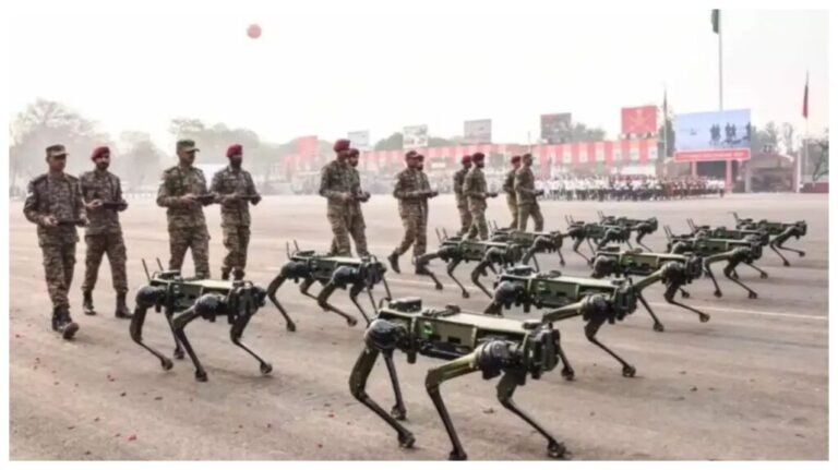 இந்திய ராணுவத்தின் புதிய பலம்… போர் முனையில் வீரர்களுடன் கைகோர்க்கும் ரோபோ நாய்கள்… வீடியோ வைரல்…!!! 