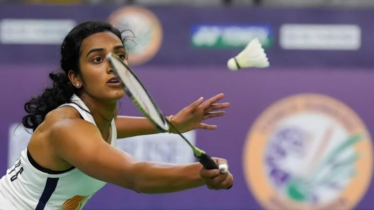 மலேசிய ஓபன் பேட்மிண்டன்: அரையிறுதியில் பிவி சிந்து தோல்வி  