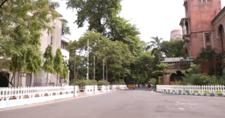 சென்னை பல்கலைக்கழகத்தில் 9 மாதங்களாக செனட் கூட்டம் நடத்தப்படாததால் முக்கிய பணிகள் பாதிப்பு –  பேராசிரியர்கள் குற்றச்சாட்டு!