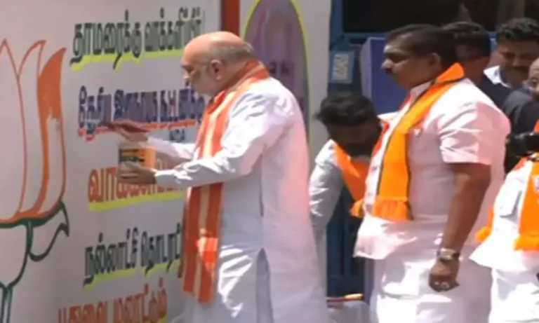 “தாமரைக்கு வர்ணம் தீட்டிய அமித்ஷா!”… சூடு பிடிக்கும் தேர்தல் வியூகம் 