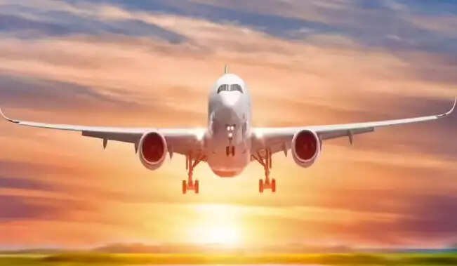 வெளிநாட்டிலிருந்து தங்கம் கொண்டு வருகிறீர்களா? – சுங்கத்துறையின் புதிய விதிகள் இதோ!