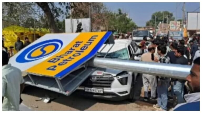 சமாஜ்வாதி கட்சி பிரமுகருக்கு நேர்ந்த சோகம்… வைரலாகும் வீடியோ…!!! 