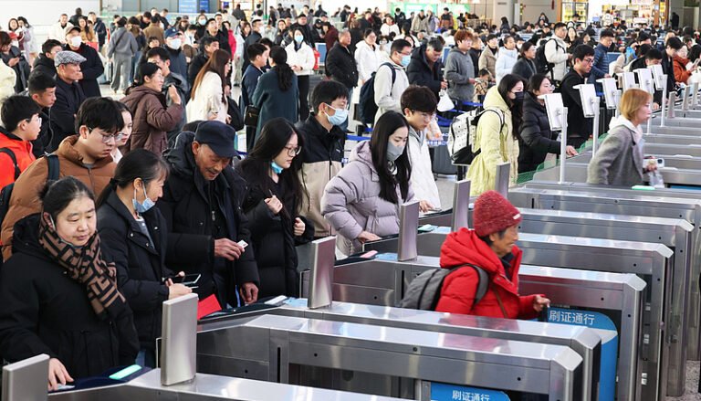 வசந்த விழா விடுமுறைக்கான போக்குவரத்தில் புதிய பதிவு