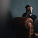 ஏஐ மனநலத்தைப் பாதிக்குமா? AI Psychosis என்றால் என்ன? நிபுணர்கள் எச்சரிக்கை  