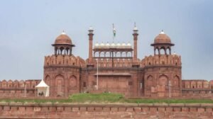 செங்கோட்டை மற்றும் கோவில்களைத் தகர்க்க லஷ்கர்-இ-தொய்பா சதி  