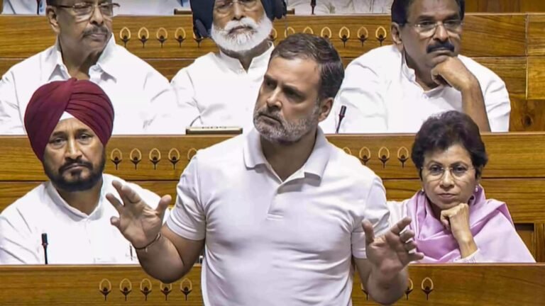 நாங்கள் சேவகர்கள் அல்ல.. சமமாக நடத்துங்கள்! டிரம்ப்-க்கு ராகுல் காந்தி காட்டமான பதிலடி  